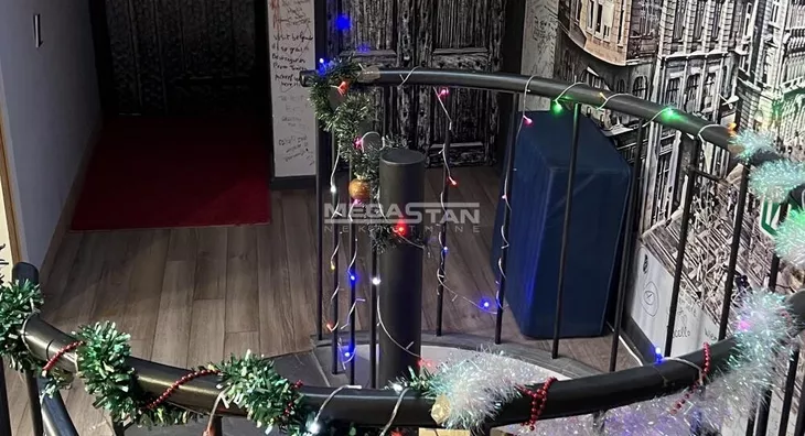 Šestoiposoban stan | 4zida