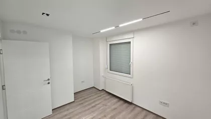 Dom Zdravlja | 4zida.rs