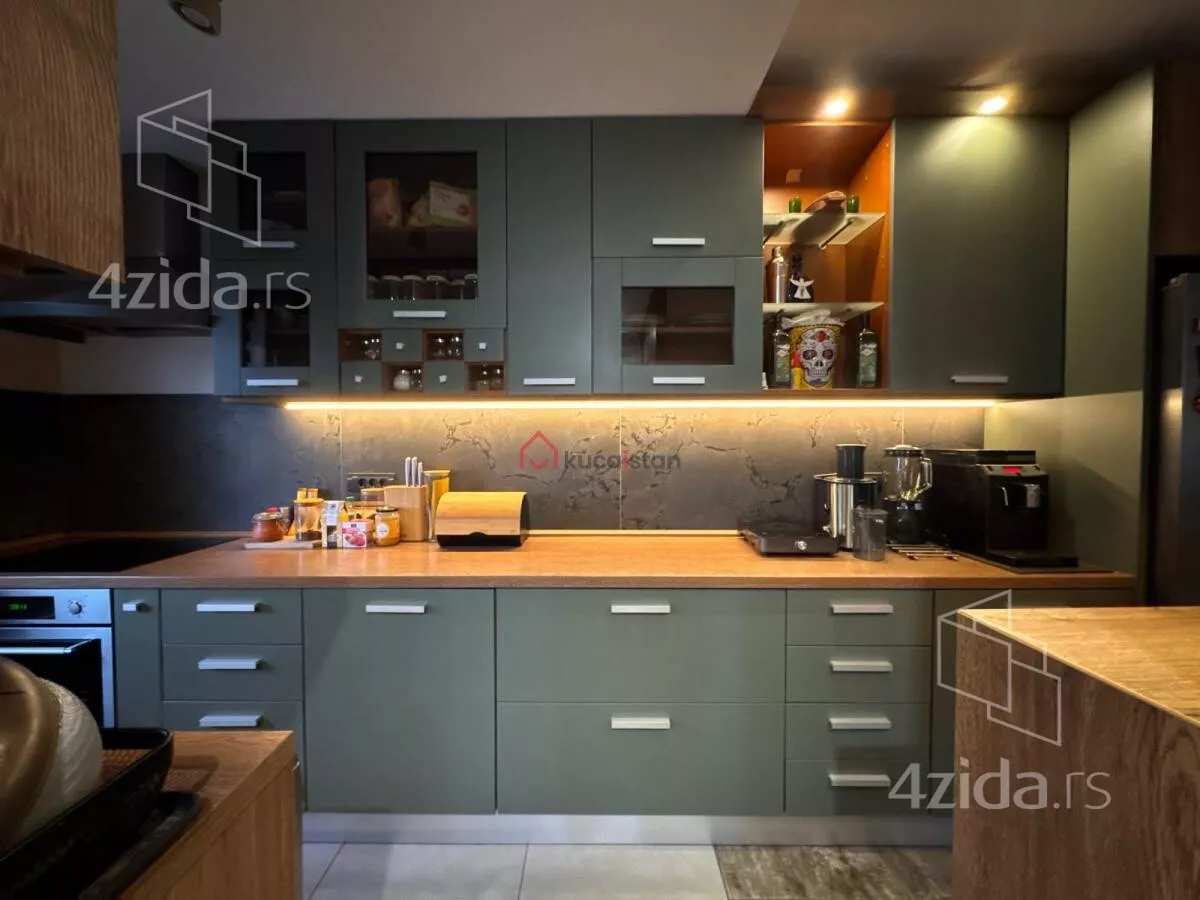 Kuća | 4zida