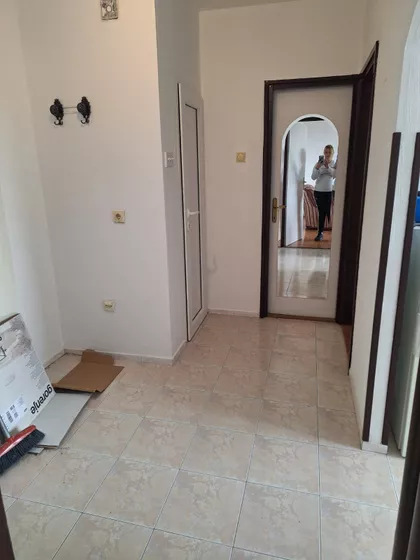 Trise Kaclerovica | 4zida.rs