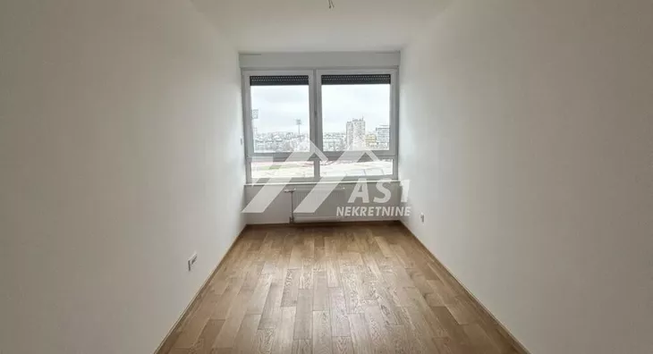 Četvoroiposoban stan | 4zida