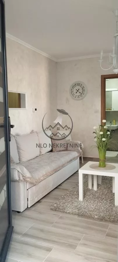 Novo Naselje | 4zida.rs