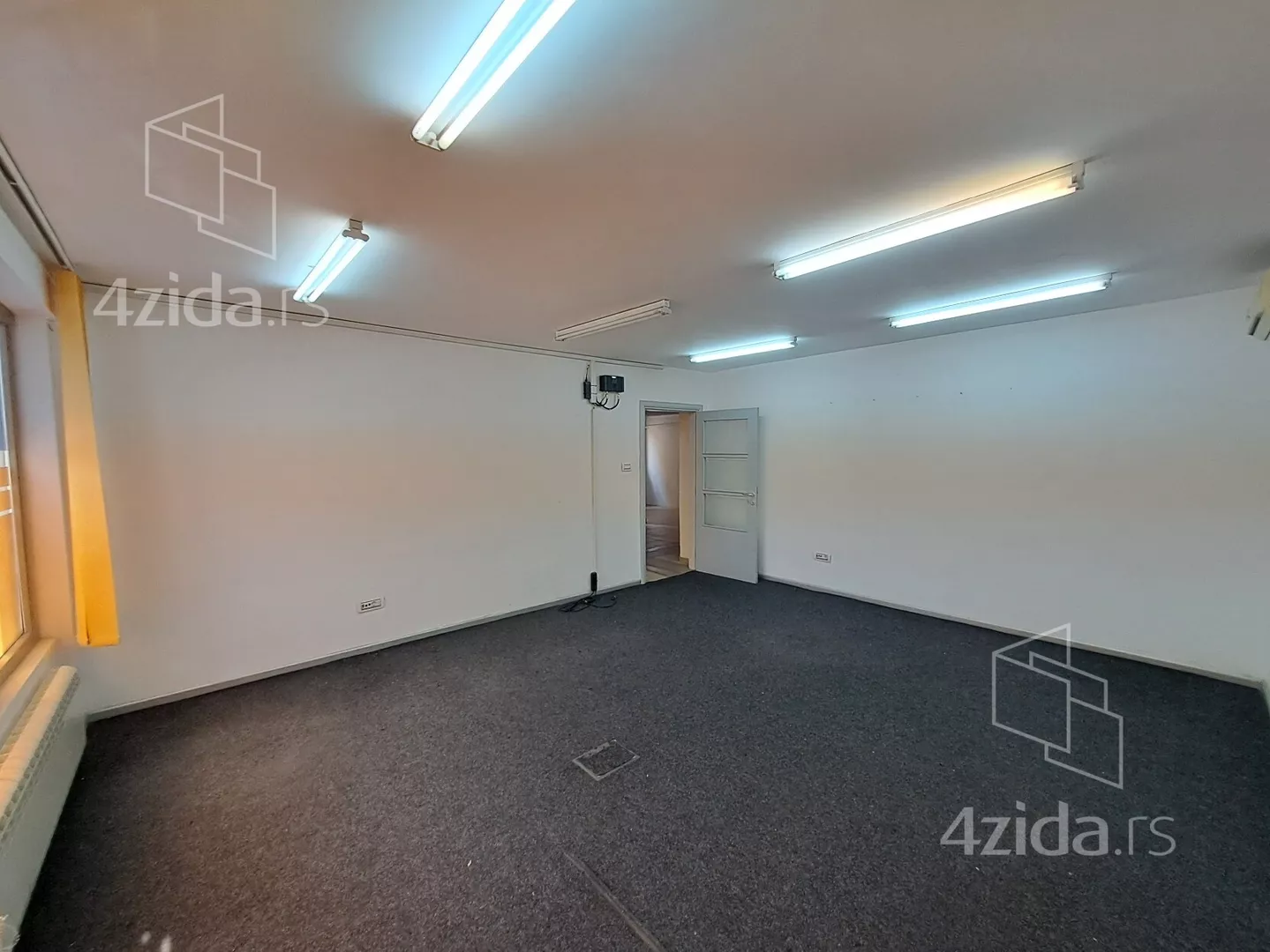 Lokal | 4zida