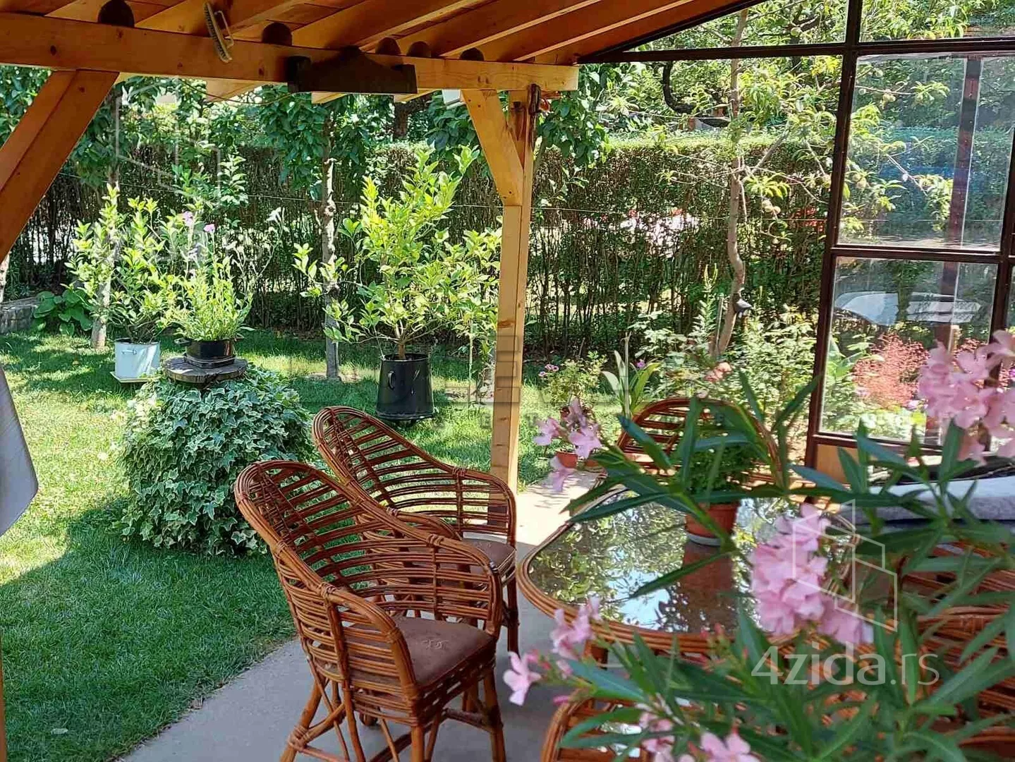 3-etažna kuća | 4zida