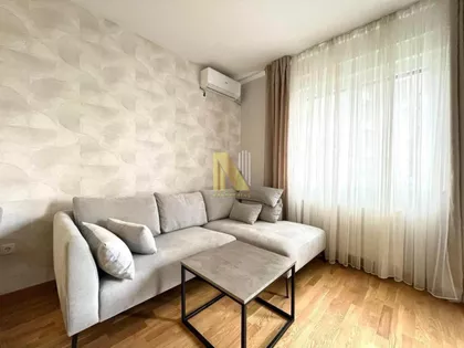 Adamovićevo Naselje | 4zida.rs