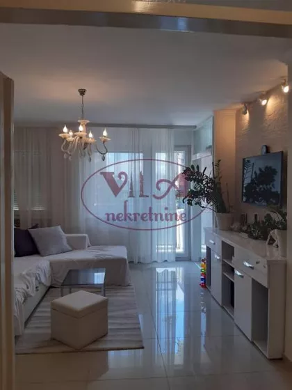 Bulevar Oslobođenja | 4zida.rs