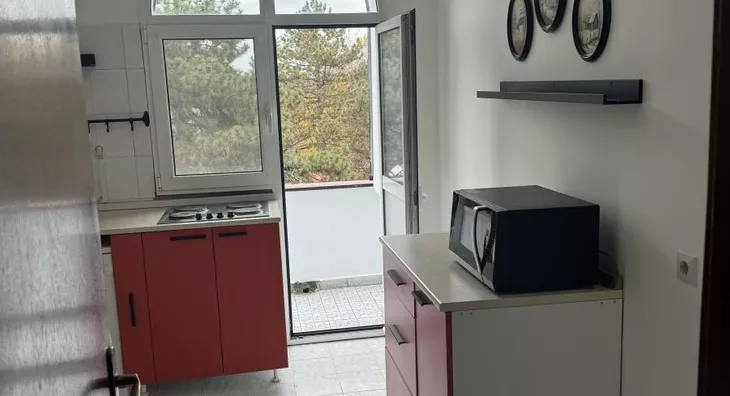 Šestosoban stan | 4zida