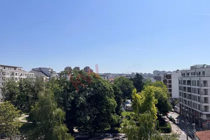 Patrijarha Varnave | 4zida.rs