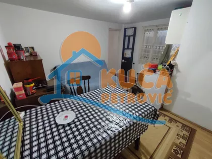 Naserova | 4zida.rs