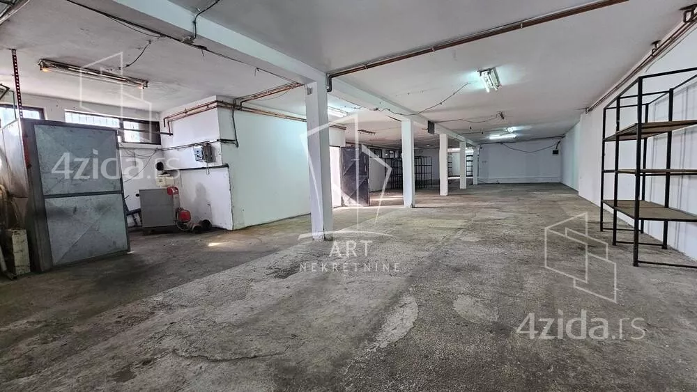 Poslovni prostor | 4zida