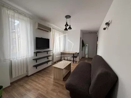 Trg Nikole Pašića | 4zida.rs