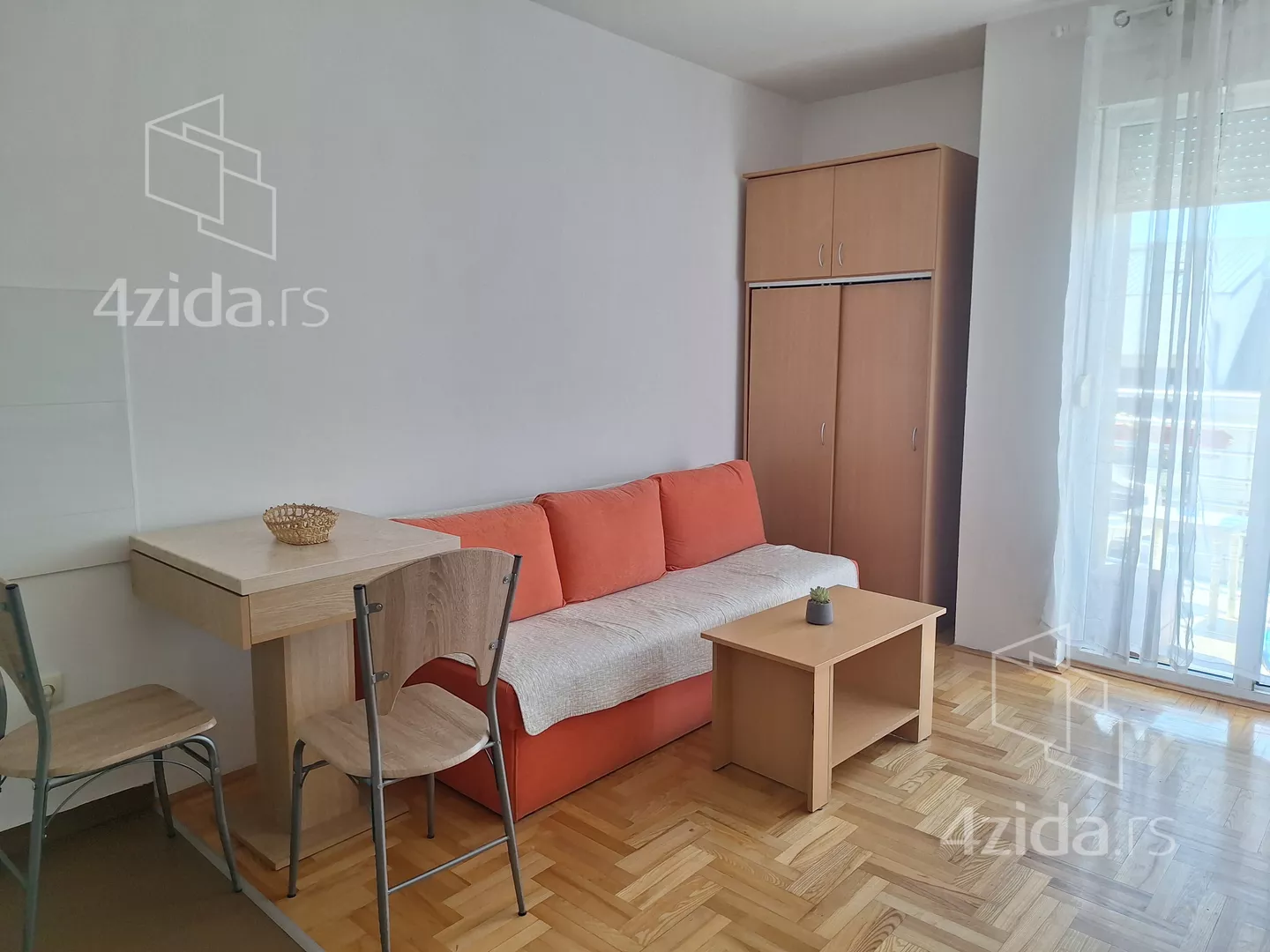 Garsonjera | 4zida