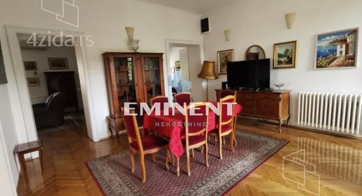 Četvoroiposoban stan | 4zida