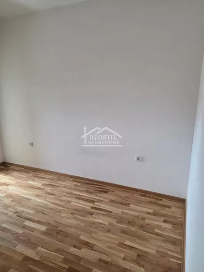 Milana Rakića | 4zida.rs