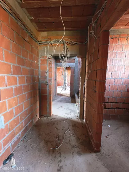 Surčin (mesto) | 4zida.rs