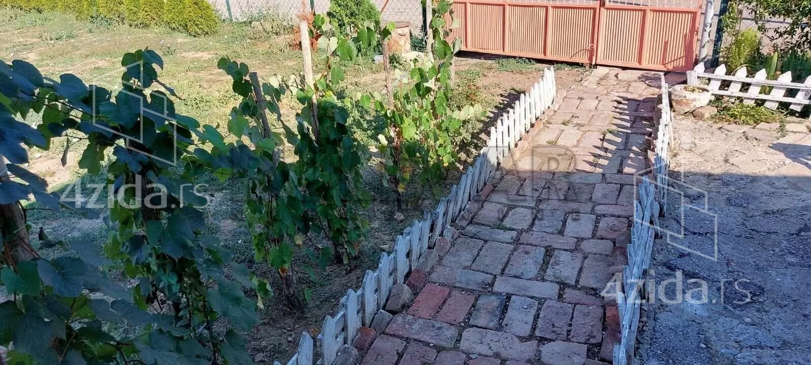 Građevinsko zemljište | 4zida