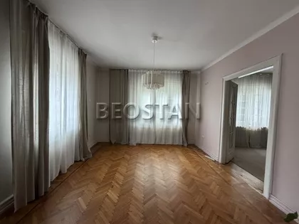 Mitropolita Petra | 4zida.rs