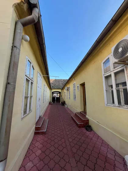 Gradske lokacije | 4zida.rs