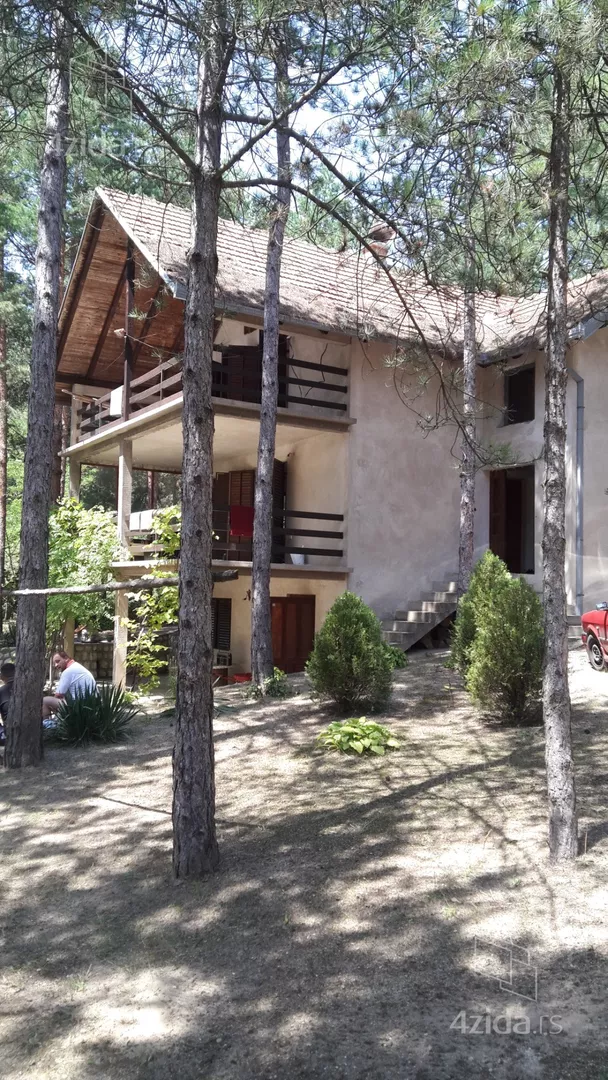 3-etažna kuća | 4zida