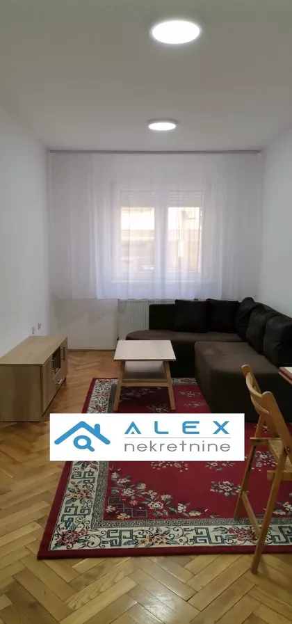 Devet Jugovića | 4zida.rs