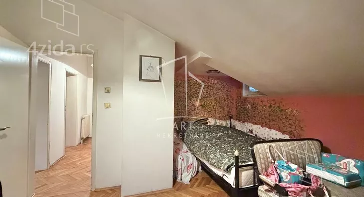 3-etažna kuća | 4zida