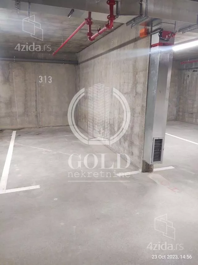Garaža | 4zida