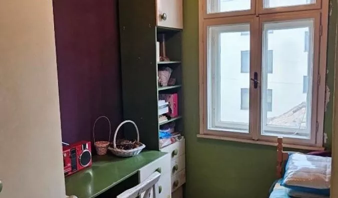 Četvoroiposoban stan | 4zida