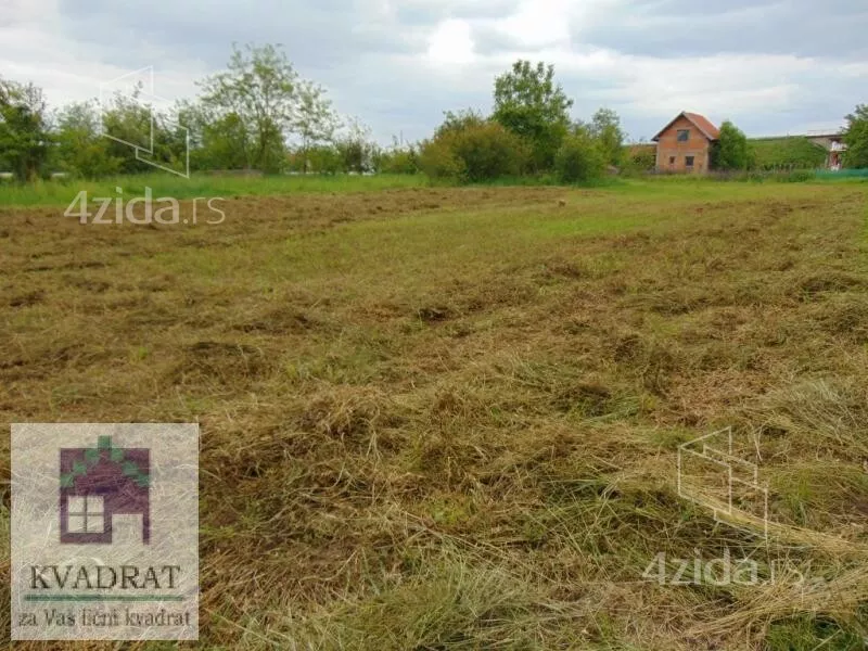 Plac | 4zida
