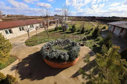 Gradske lokacije | 4zida.rs