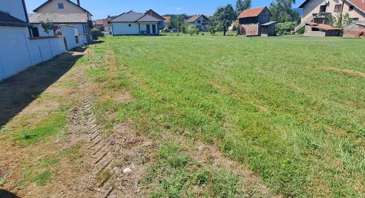 Građevinsko zemljište | 4zida