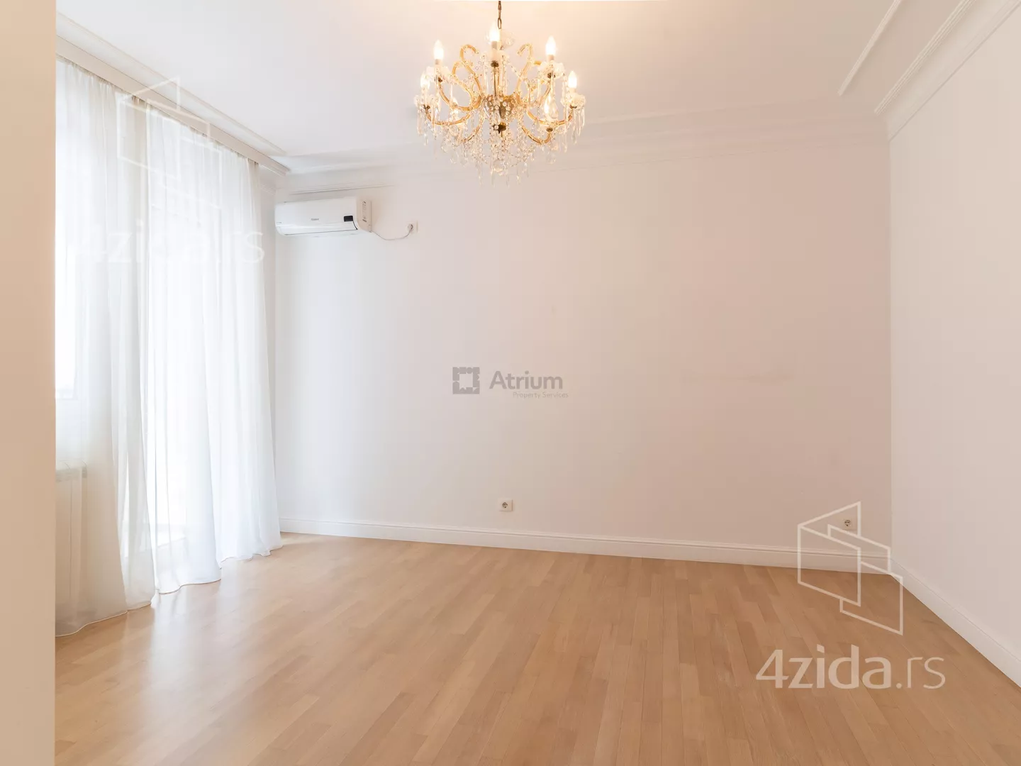 Šestosoban stan | 4zida