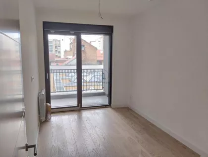 Cara Dušana | 4zida.rs