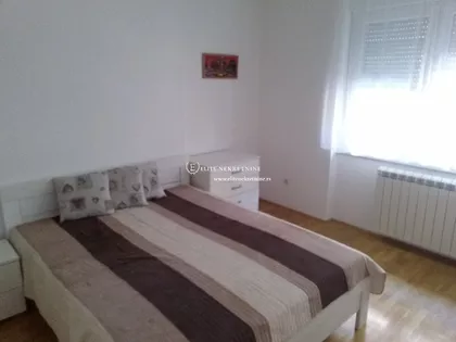 Njegoševa | 4zida.rs