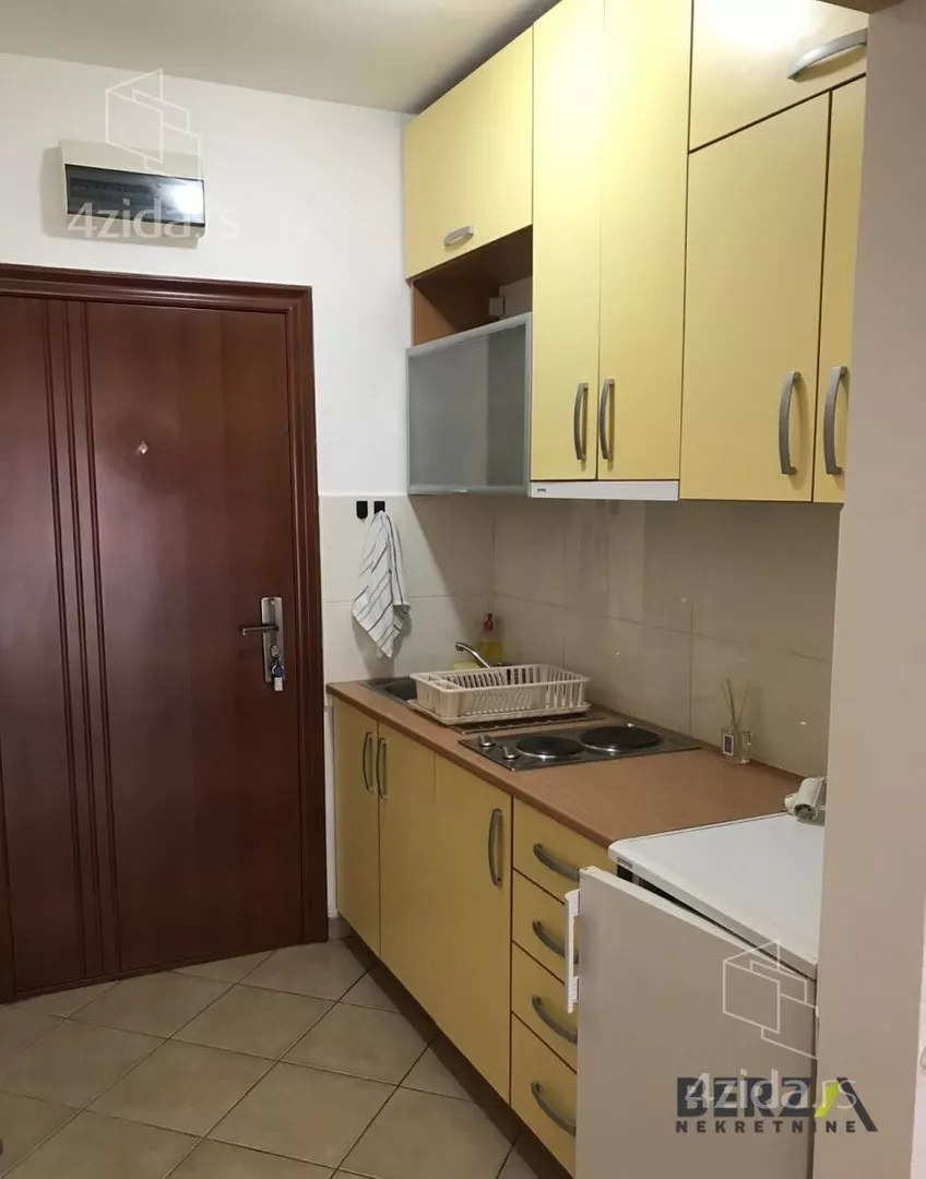 Garsonjera | 4zida