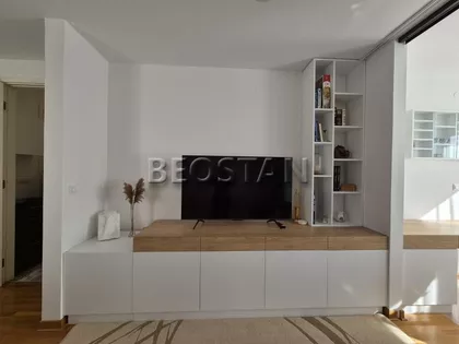 Jurija Gagarina | 4zida.rs