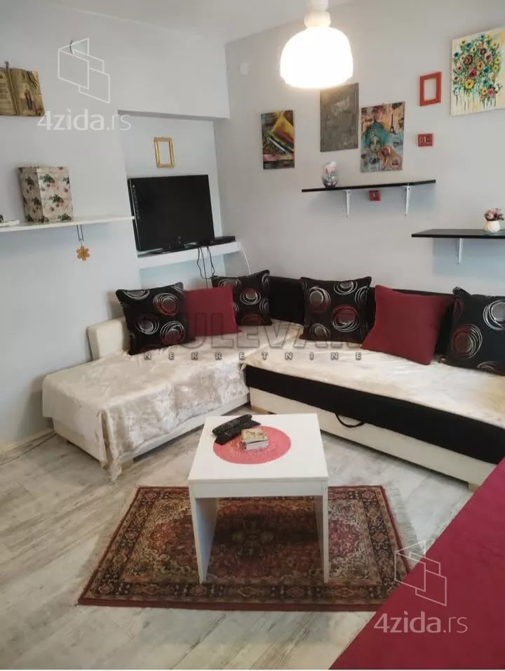 Garsonjera | 4zida