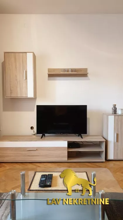 KORNELIJA STANKOVIĆA | 4zida.rs