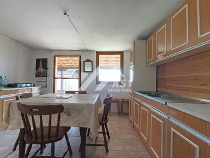 Cara Dušana | 4zida.rs