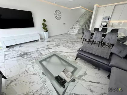 Sremska Kamenica | 4zida.rs