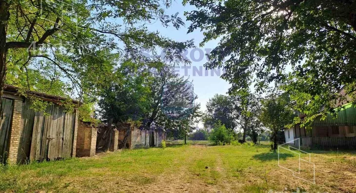 Poljoprivredno zemljište | 4zida