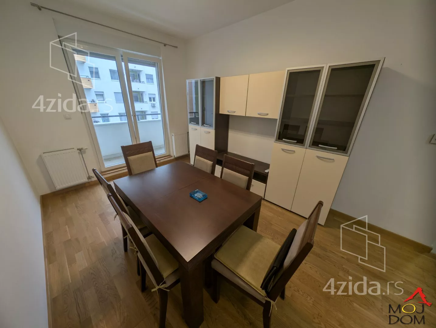 Dvoiposoban stan | 4zida