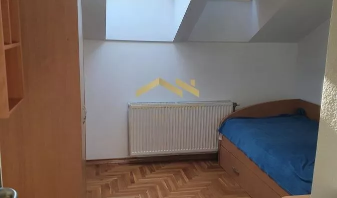 Šestosoban stan | 4zida