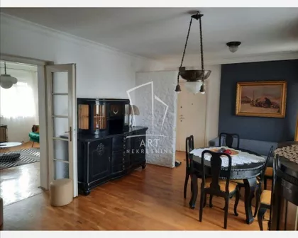 Gospodar Jevremova | 4zida.rs