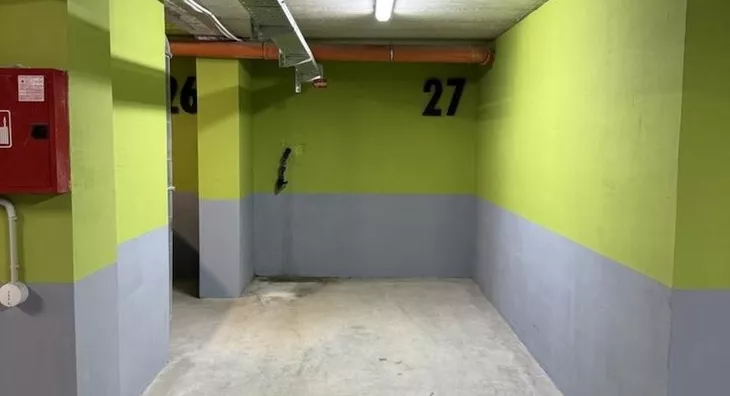 Garaža | 4zida