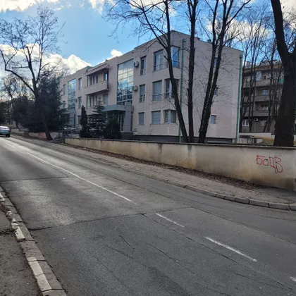 Veljka Lukića-Kurjaka 4 | 4zida.rs