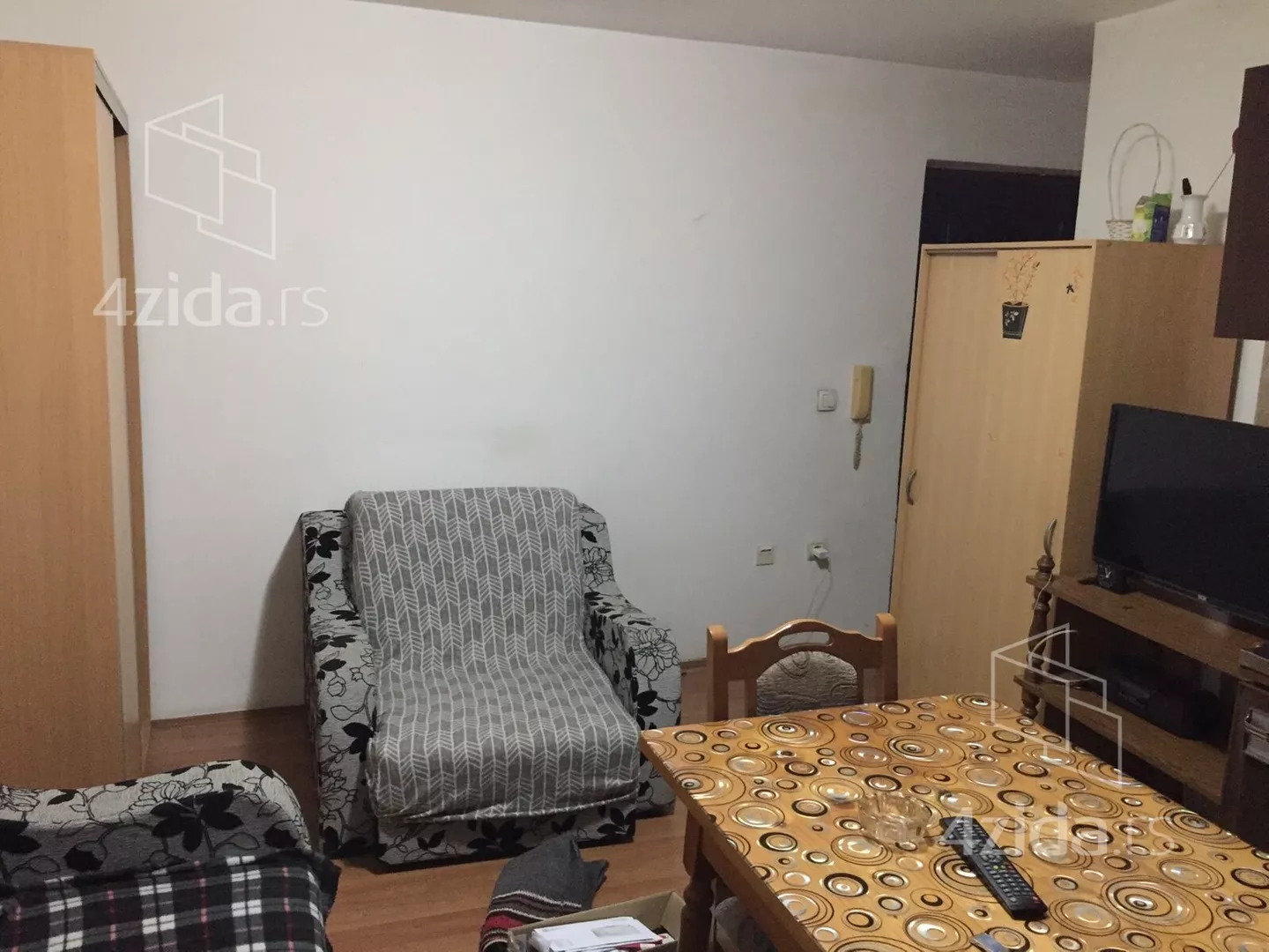 Garsonjera | 4zida