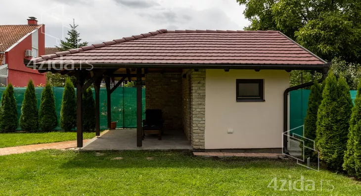 3-etažna kuća | 4zida