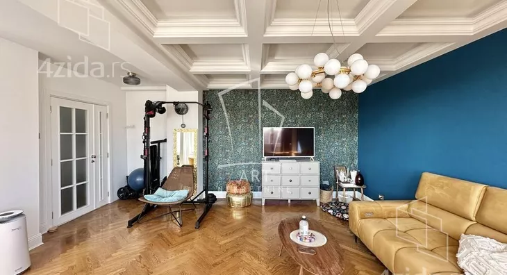 Petosoban stan | 4zida