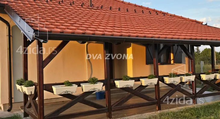Kuća | 4zida