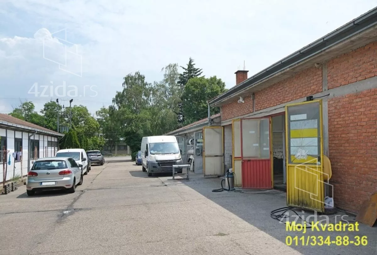 Plac | 4zida